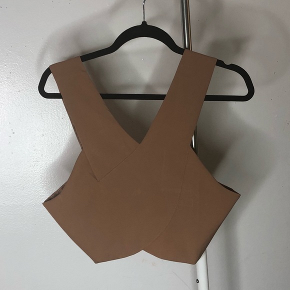 Too small - Picture 1 of 1